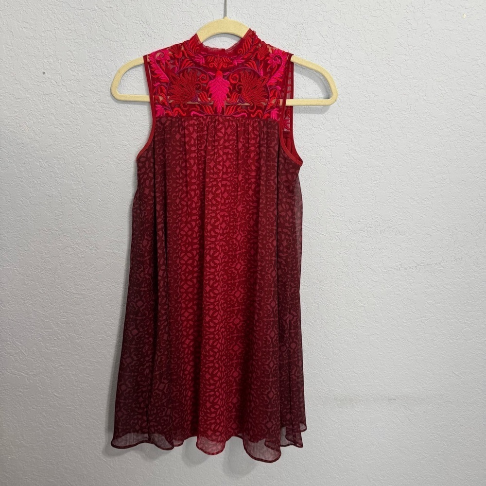 Niki Mahajan Amara Red Sleeveless Embroidered Swing Dress Size 2 Anthropologie